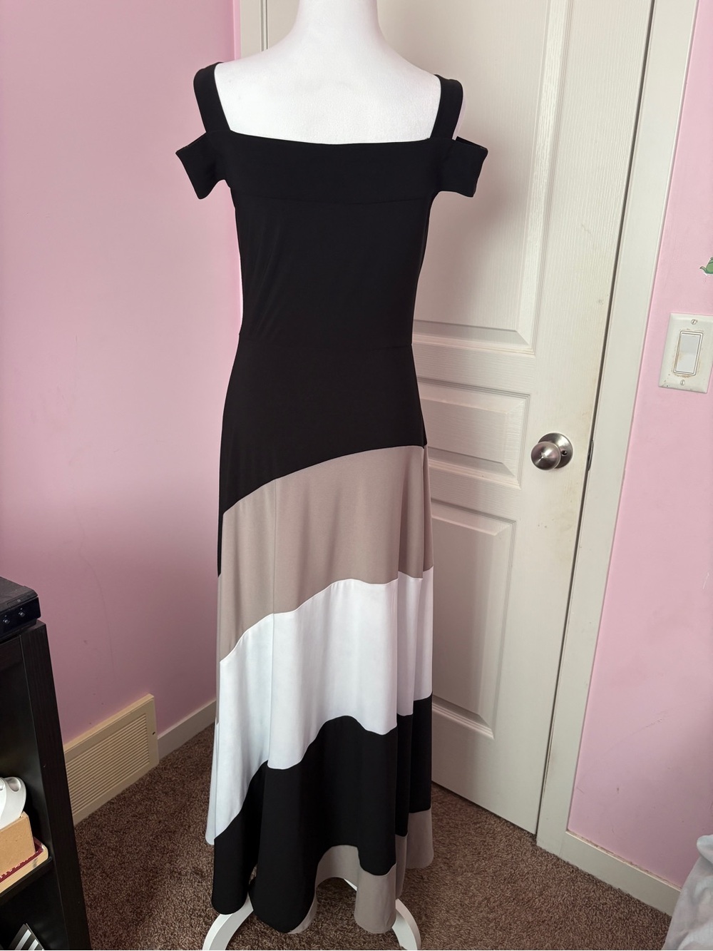 Colorblock Off-Shoulder Maxi Dress in Black, Taupe & White - Picture 2 of 5